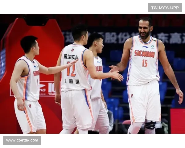 哈达迪为何选择继续征战篮球赛场 探讨其背后不退役的深层原因 哈达迪为何选择继续征战篮球赛场 探讨其背后不退役的深层原因